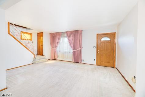 61 Doherty Drive Clifton NJ 07013