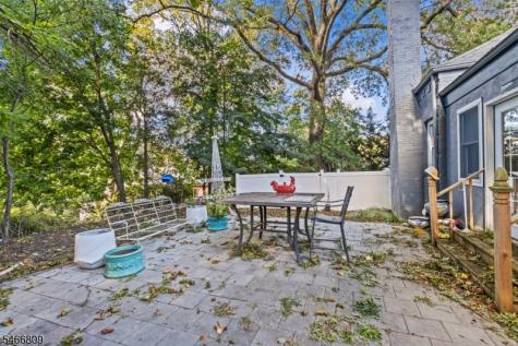110 Kingwood Drive Little Falls NJ 07424