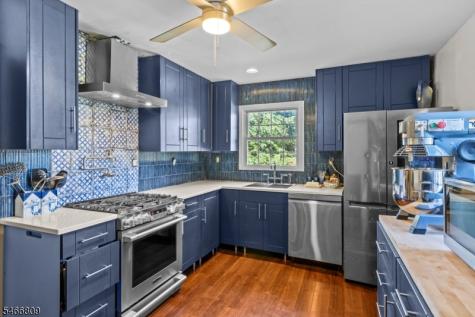 110 Kingwood Drive Little Falls NJ 07424