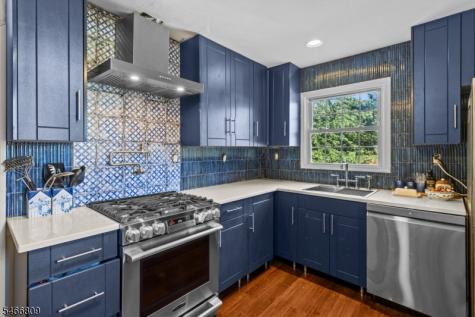 110 Kingwood Drive Little Falls NJ 07424