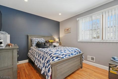 25 Nathan Way Wayne NJ 07470