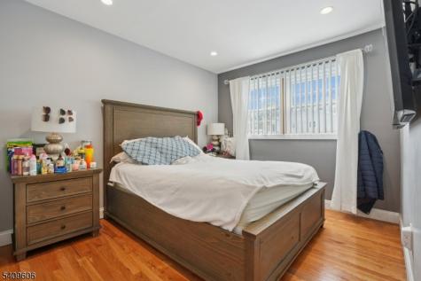 25 Nathan Way Wayne NJ 07470