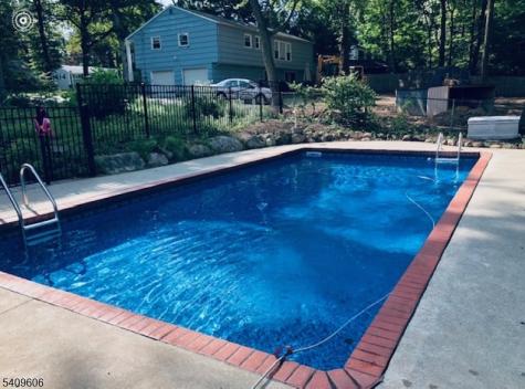 25 Nathan Way Wayne NJ 07470