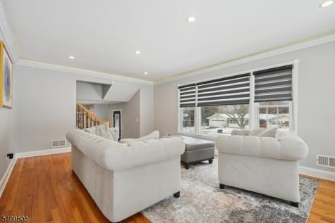 25 Nathan Way Wayne NJ 07470