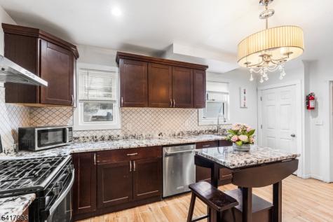 218 Muhlenberg Place Plainfield NJ 07060