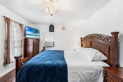 218 Muhlenberg Place Plainfield NJ 07060