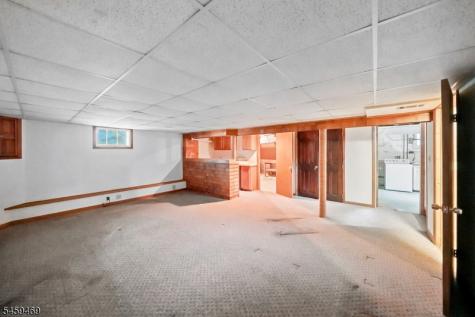 109 W Hanover Avenue Morris Plains NJ 07950