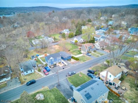 54 Schwarz Boulevard Jefferson NJ 07849
