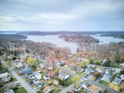 54 Schwarz Boulevard Jefferson NJ 07849