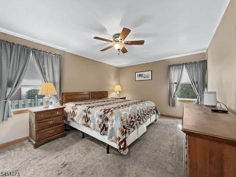 8 Martin Road Verona NJ 07044