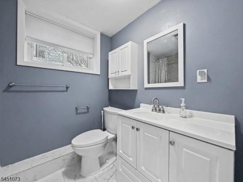 8 Martin Road Verona NJ 07044