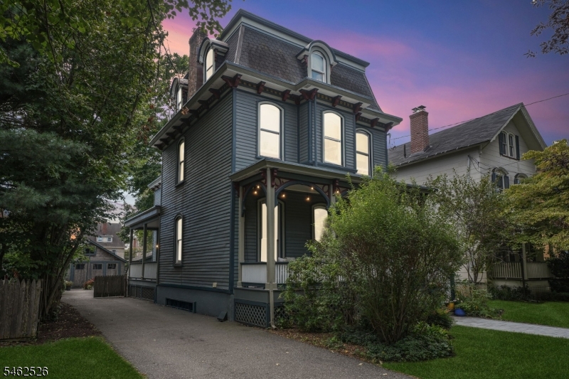 46 Monroe Place Bloomfield NJ 07003