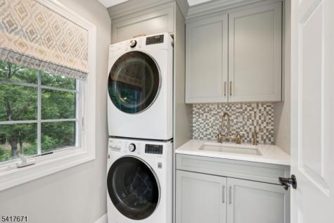 1015 High Mountain Road Franklin Lakes NJ 07417