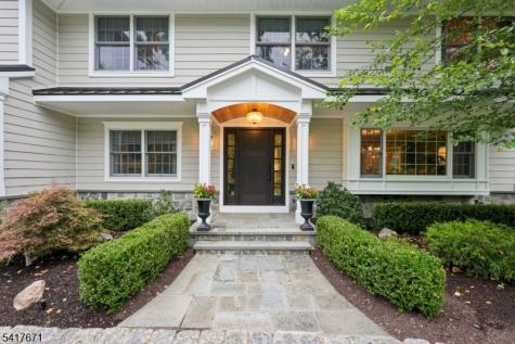 1015 High Mountain Road Franklin Lakes NJ 07417
