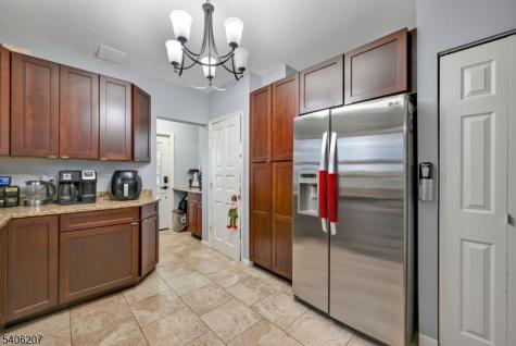 67 Spring Valley Avenue Hackensack NJ 07601