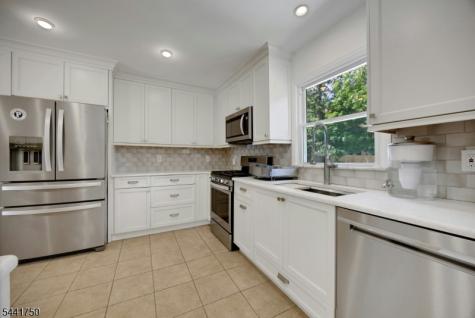 5 Fairview Avenue West Orange NJ 07052