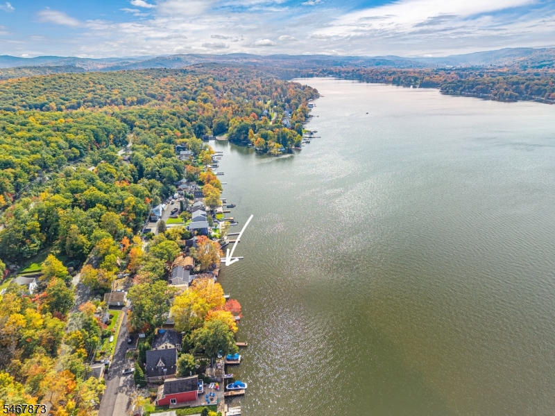 37 Lake Park Terrace West Milford NJ 07421