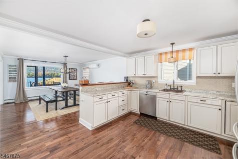 37 Lake Park Terrace West Milford NJ 07421