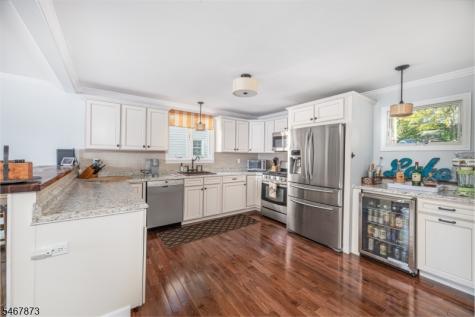 37 Lake Park Terrace West Milford NJ 07421