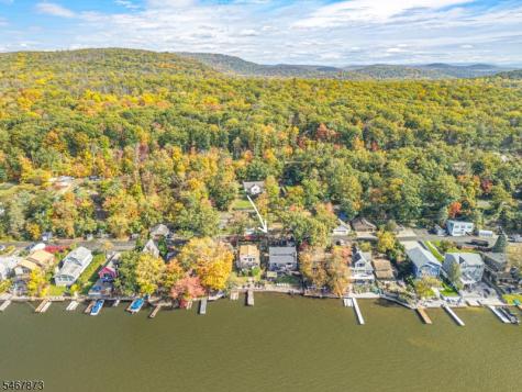 37 Lake Park Terrace West Milford NJ 07421
