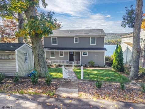 37 Lake Park Terrace West Milford NJ 07421