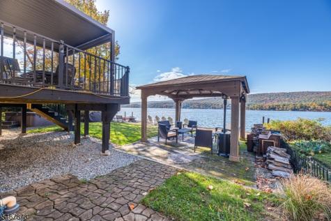 37 Lake Park Terrace West Milford NJ 07421