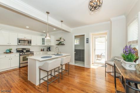 16 Chestnut Place Nutley NJ 07110