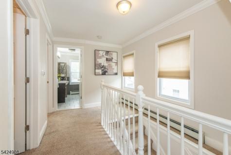 16 Chestnut Place Nutley NJ 07110