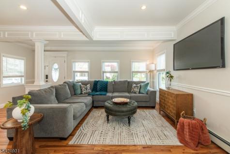16 Chestnut Place Nutley NJ 07110