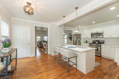16 Chestnut Place Nutley NJ 07110