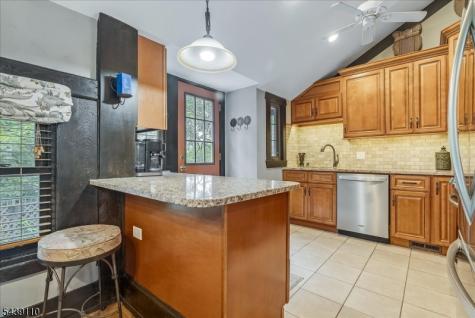 4 Indian Trail Sparta NJ 07871