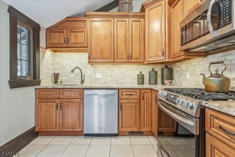 4 Indian Trail Sparta NJ 07871