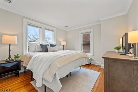 166 Valley Road Montclair NJ 07042