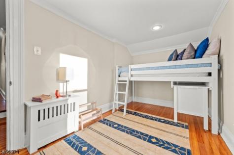 166 Valley Road Montclair NJ 07042