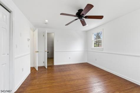 413 Wills Avenue Hopatcong NJ 07874