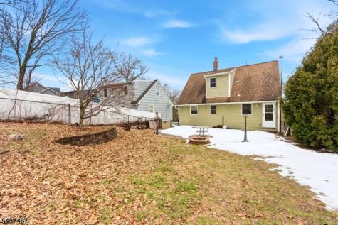 413 Wills Avenue Hopatcong NJ 07874