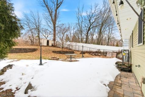 413 Wills Avenue Hopatcong NJ 07874