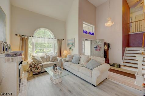 9 Lane Road Hillsborough NJ 08844