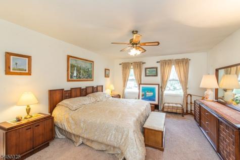 9 Puddingstone Way Florham Park NJ 07932