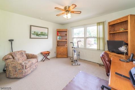 9 Puddingstone Way Florham Park NJ 07932