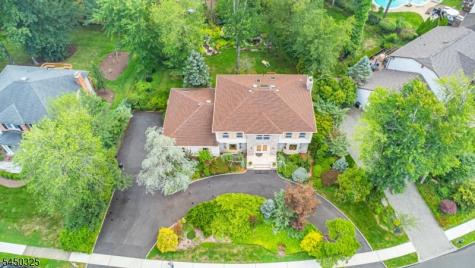 9 Puddingstone Way Florham Park NJ 07932