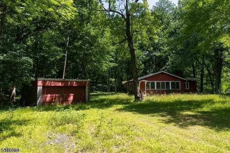 85 Appletree Row Berkeley Heights NJ 07922