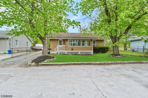 47 Bridge Street Ogdensburg NJ 07439