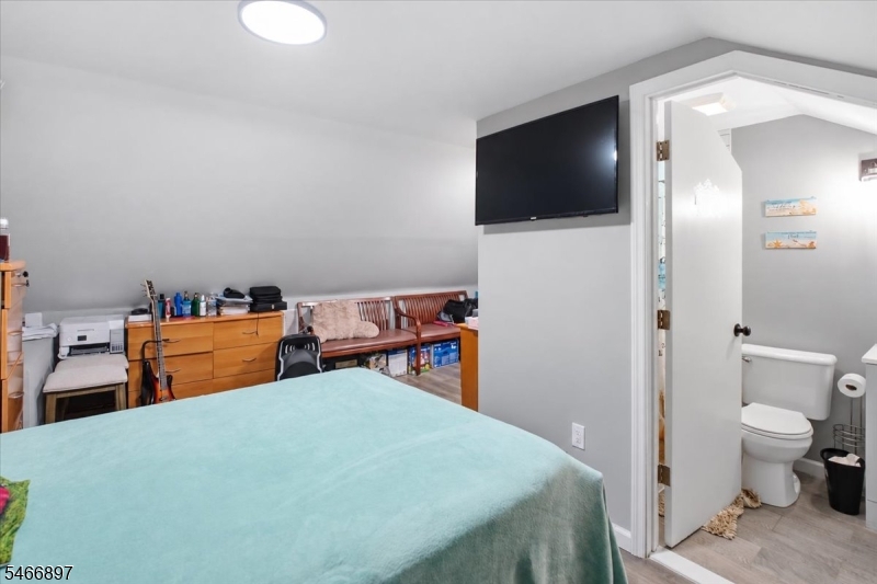 87 E 17th Street Paterson NJ 07524