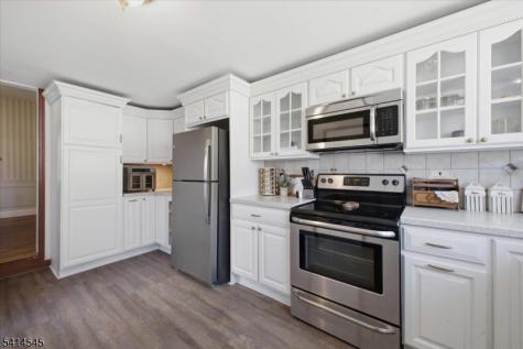 329 Water Street Belvidere NJ 07823