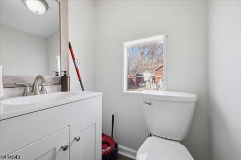 329 Water Street Belvidere NJ 07823