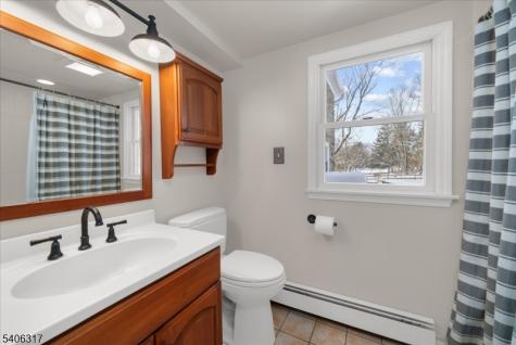 152 Warsaw Road Kingwood NJ 08825