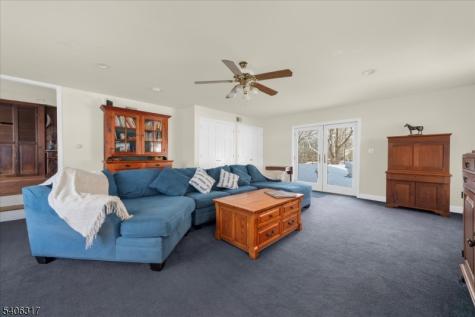 152 Warsaw Road Kingwood NJ 08825