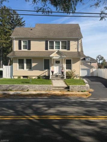 17 Kenvil Avenue Roxbury NJ 07876