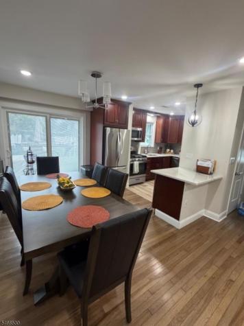 17 Kenvil Avenue Roxbury NJ 07876